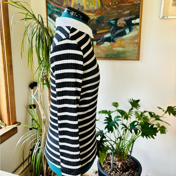 Trina Turk Navy and White Stripe Shirt with Collar Metallic Size Small - Picture 2 of 5